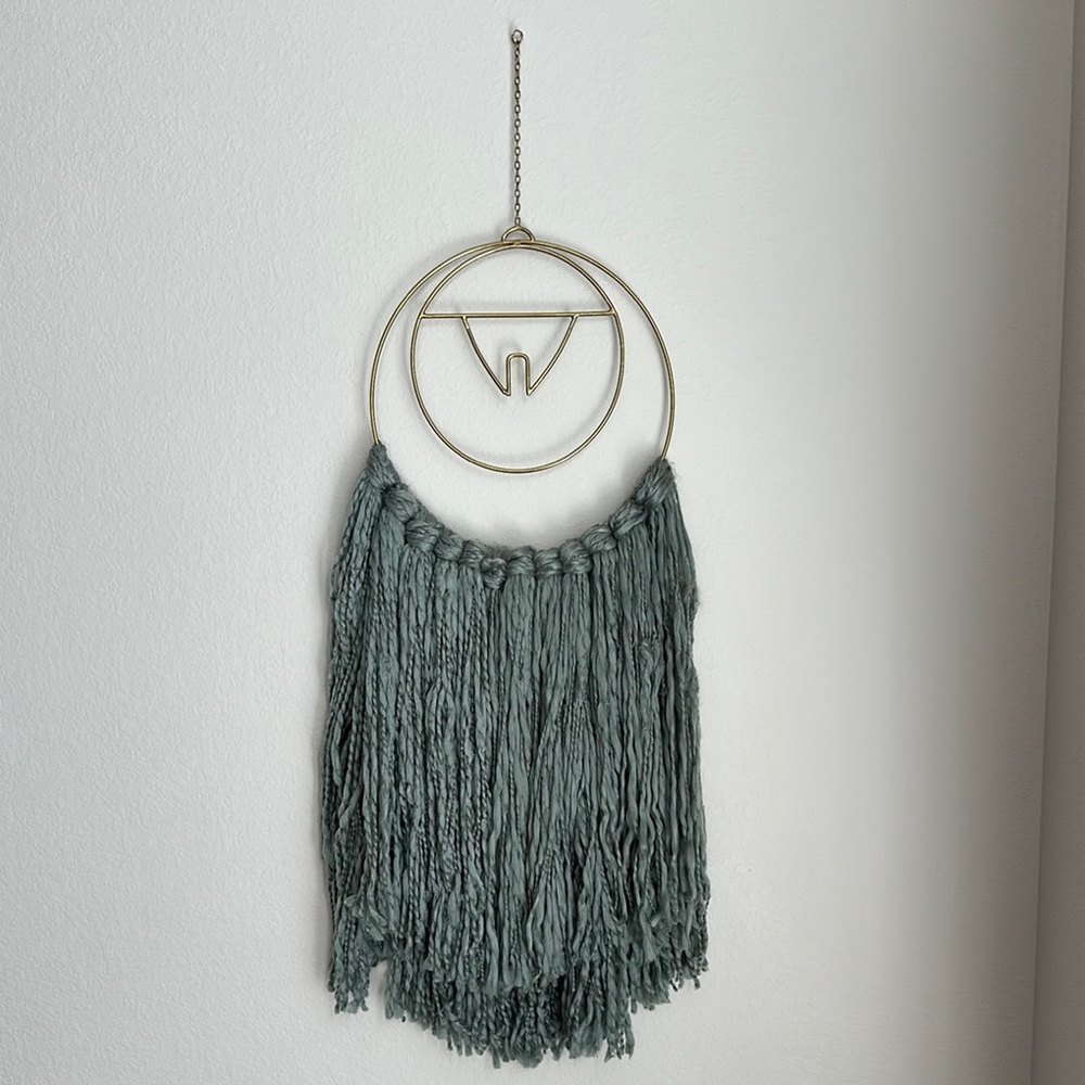 Elegant Gray Wall Hanging Decor